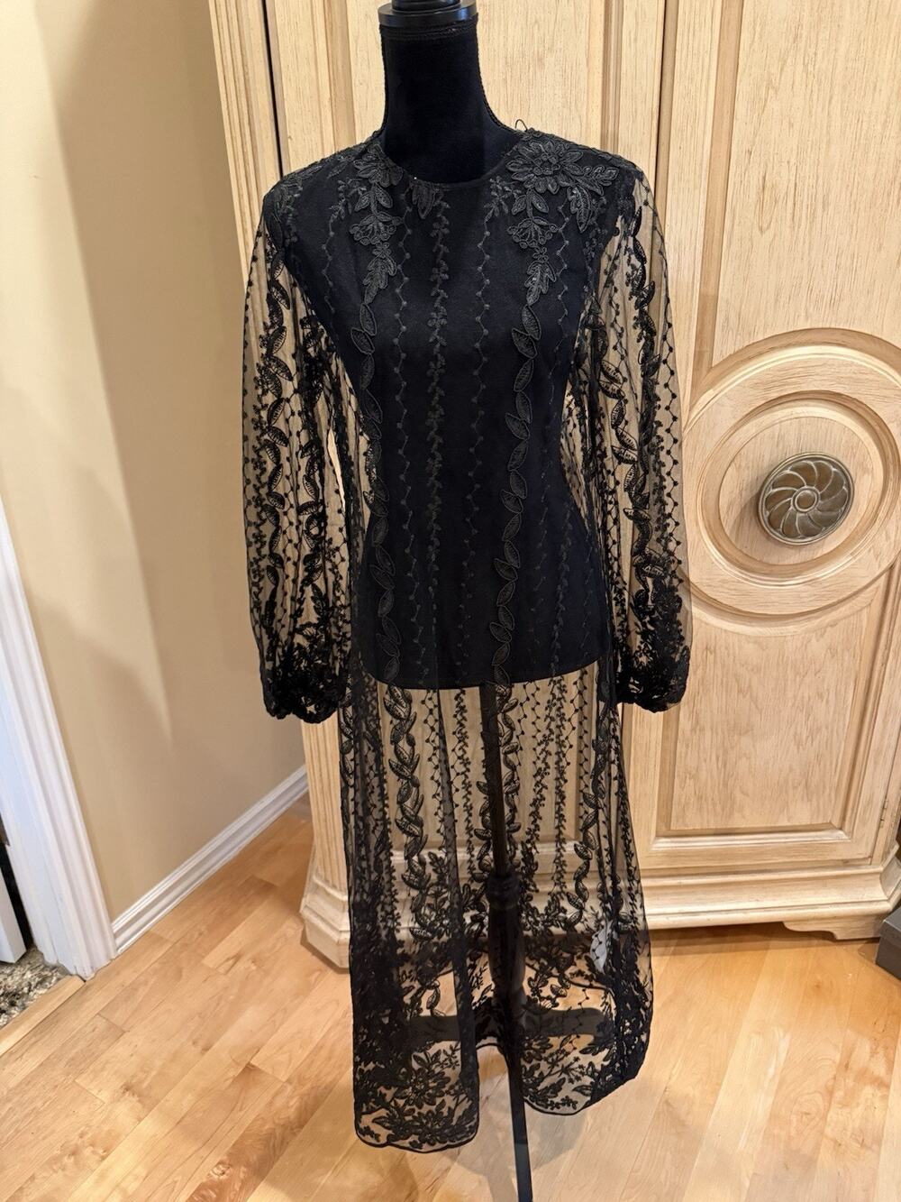 Zara Sheer Lace Embroidered Black Maxi Dress Women’s Size M NEW